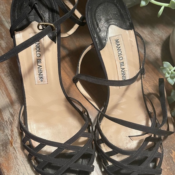 Manolo Blahnik 39 - Picture 3 of 4